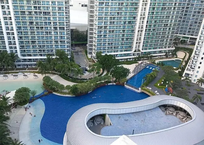 Appartamento Azure Skyview Penthouse Minimalist Unit Manila