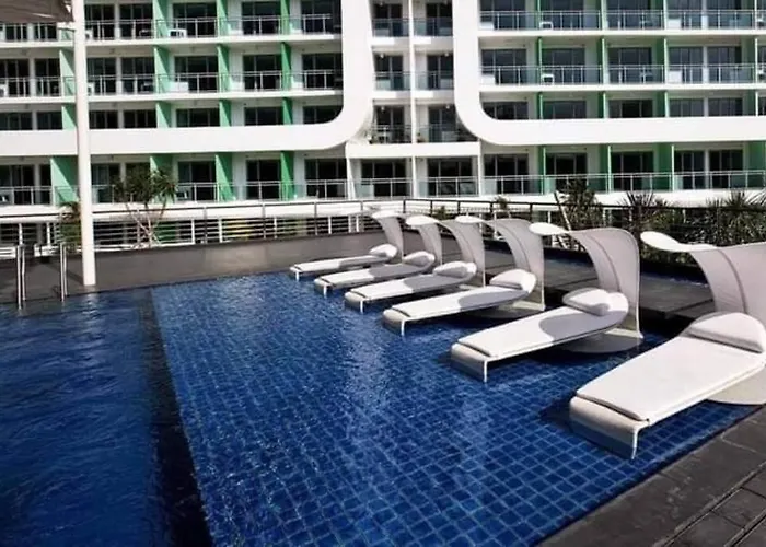 Appartamento Azure Skyview Penthouse Minimalist Unit *