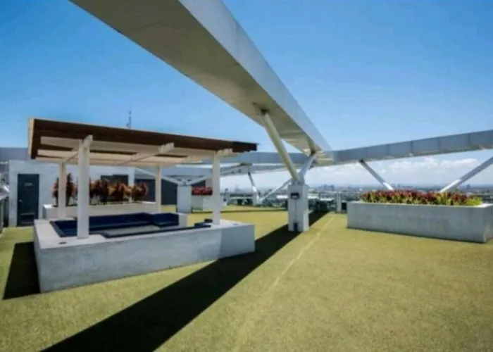 Appartamento Azure Skyview Penthouse Minimalist Unit Manila
