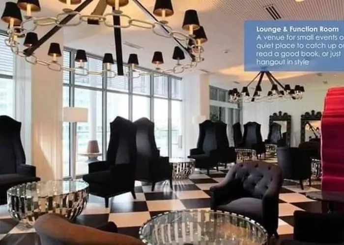 Appartamento Azure Skyview Penthouse Minimalist Unit *