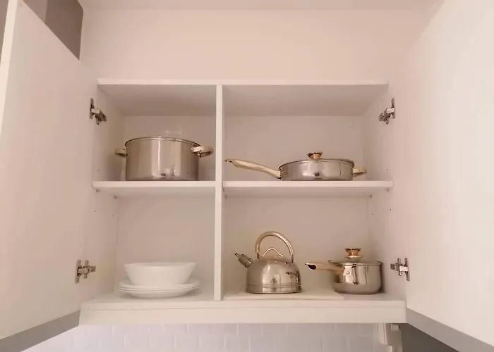 Azure Skyview Penthouse Minimalist Unit * Manila