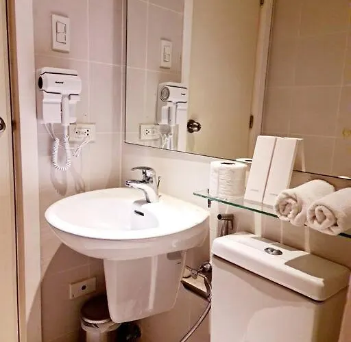 Azure Skyview Penthouse Minimalist Unit * Manila