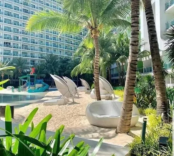 Azure Skyview Penthouse Minimalist Unit Appartamento Manila